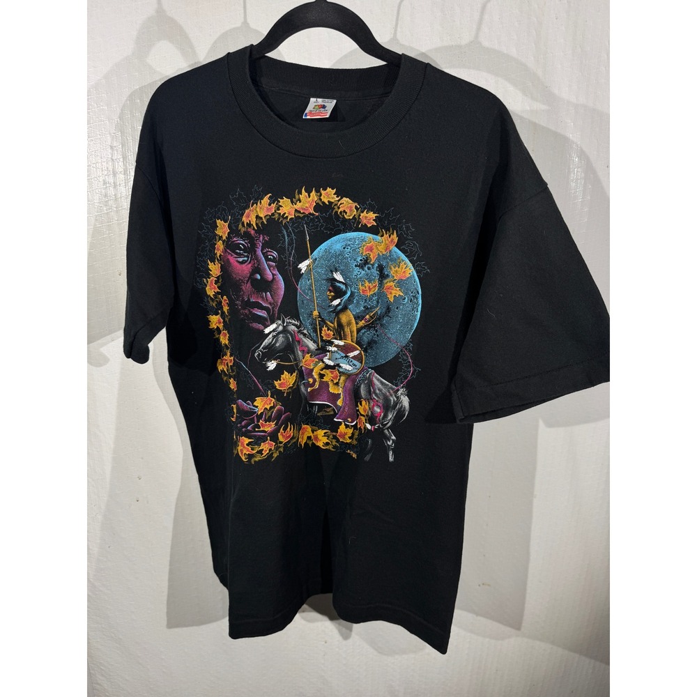 Vintage 1993 Buffalo Native American Warrior Moon T-Shirt Single Stitch USA L